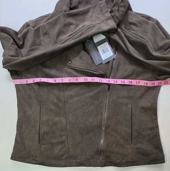 Lysse Jacket - Picture 7 of 15